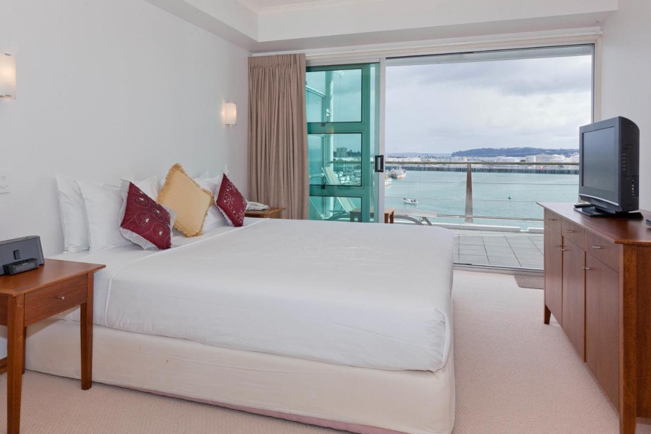 Qv Absolute Waterfront Apartment Оукланд Екстериор снимка